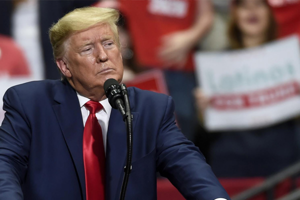 Trump: Bırakalım Suriye ile Türkiye savaşsın