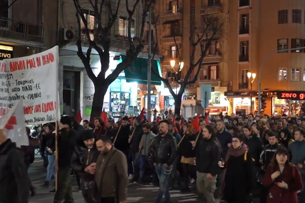 Atina, Berlin ve Brüksel'de binlerce kişi göçmenlere destek yürüyüşü düzenledi