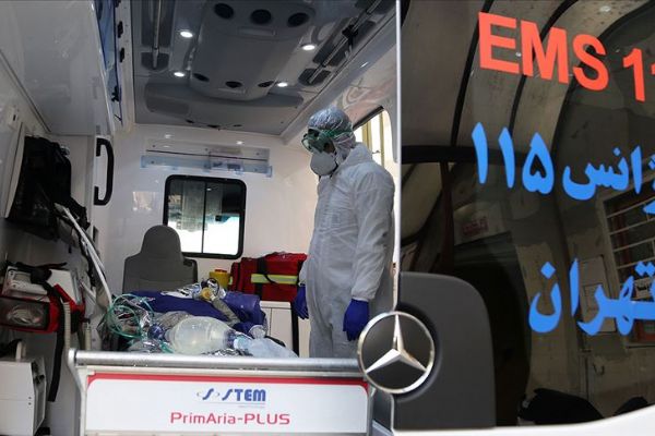 İran'da koronavirüs salgınının bilançosu ağırlaşıyor
