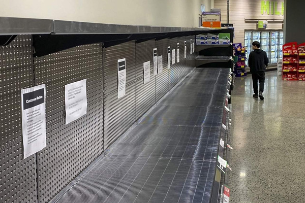 İngilizlerde koronavirüs paniği: Hükümetten 'gıda sıkıntısı yaşanmayacak' açıklaması