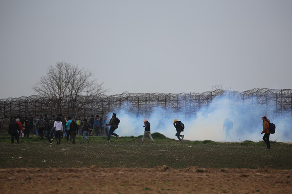 SYRİZA’dan Yunan hükümetine tepki: Tehdit olan sığınmacılar değil, faşizm