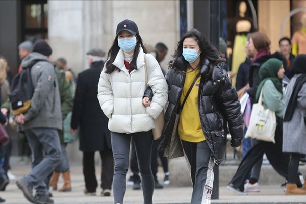 Avrupa'da koronavirüs yayılmaya devam ediyor