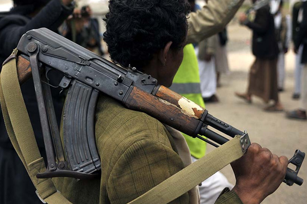 Yemen'de koalisyon güçleri, Husilere ait hedefleri vurdu