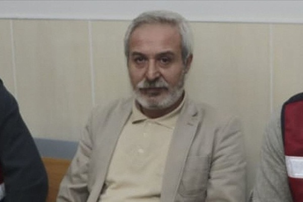Teröristleri ameliyat ettirdiği iddia edilen HDP'li eski Belediye Başkanı hakkında karar