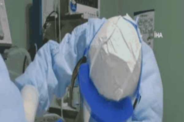 İtalya’da son 24 saatte 133 kişi hayatını kaybetti