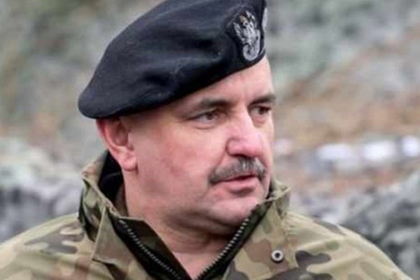 Almanya'dan dönen Polonyalı generalde koronavirüs tespit edildi