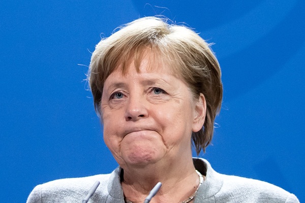 Merkel: Almanya'daki insanların yüzde 60 ila 70'ine koronavirüs bulaşabilir