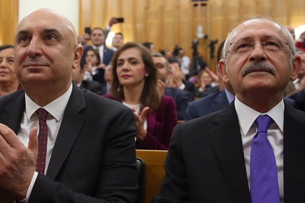 Kılıçdaroğlu'ndan Engin Özkoç'a destek