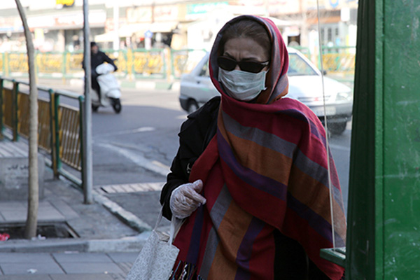 İran'da 'alkol koronavirüse iyi geliyor' söylentisi 67 can aldı