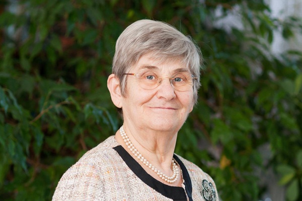 Hollandalılar, Karatay'ın koronavirüs tavsiyesini uygulamaya başladı