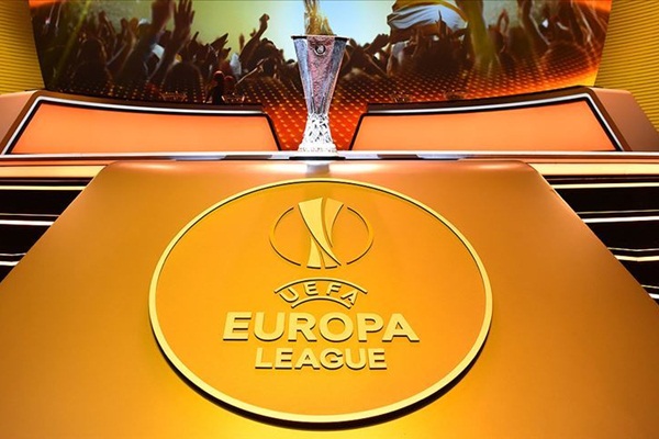 UEFA Avrupa Ligi'nde 2 maça Kovid-19 engeli