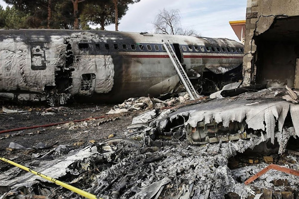 İran, düşürdüğü yolcu uçağının kara kutusunu Ukrayna'ya gönderecek