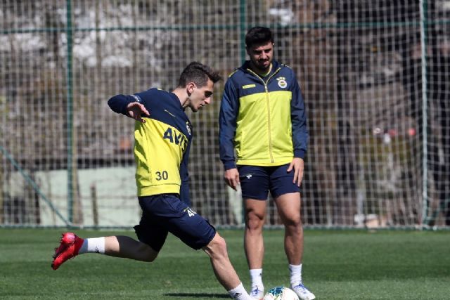 Fenerbahçe'de Konyaspor maçı hazırlıkları tamamlandı