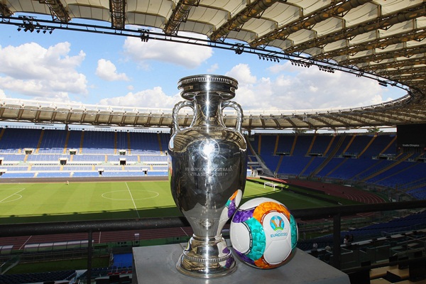 Türkiye ilk maçını İtalya ile oynayacak! EURO 2020 ertelenecek mi?