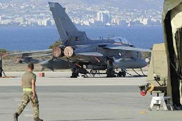 Koronavirüs, İngiliz askeri üssüne sıçradı! Test sonuçları pozitif