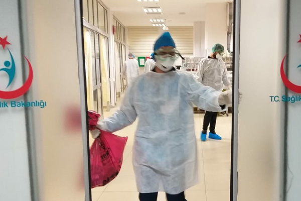 CHP'den koronavirüs raporu: Sağlık personeli ve yatak sayısı yetersiz