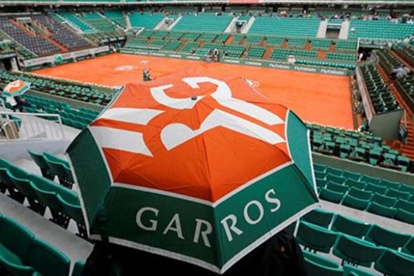 Fransa Açık Tenis Turnuvası'na 4 ay erteleme