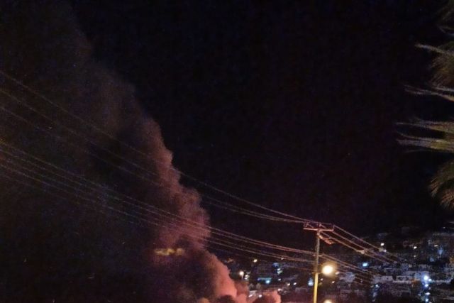 Bodrum'da 2 otobüs cayır cayır yandı