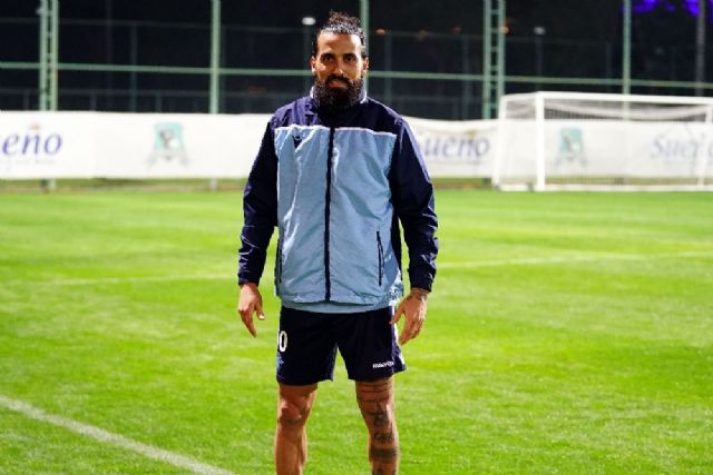 (Özel haber) Erkan Zengin: 'Futbolu bırakmayı düşünüyorum'