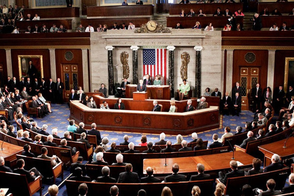 Koronavirüs, ABD Kongresi'ne sıçradı