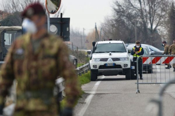 İran ve İspanya'da ölü sayısı yükseldi