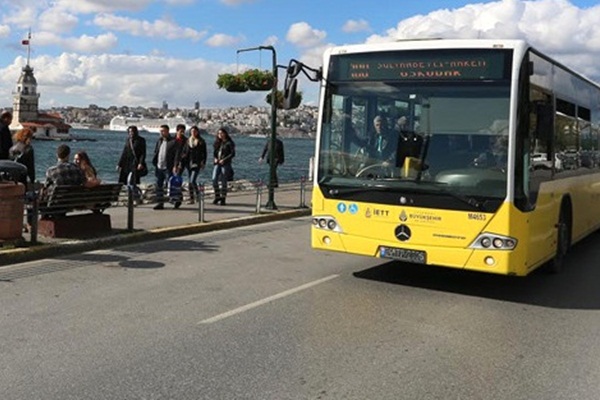 Ekrem İmamoğlu'ndan koronavirüs açıklaması: İstanbul'da ulaşıma kısıtlama geliyor