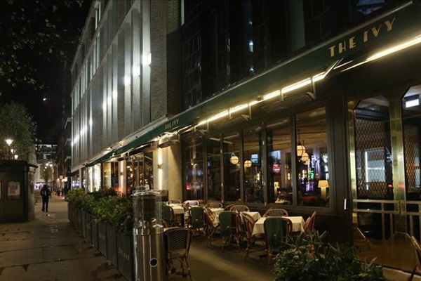 İngiltere’den koronavirüs kararı