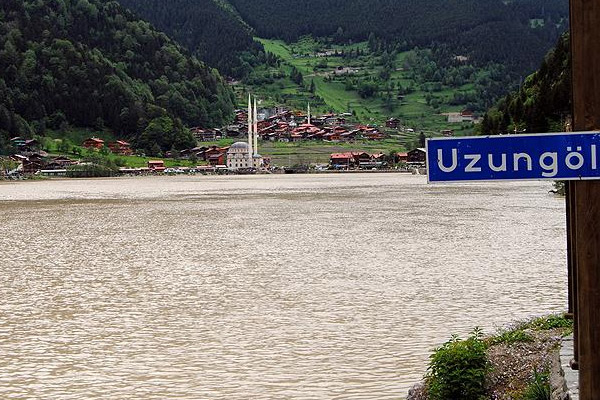 Trabzon'un doğa harikası Uzungöl temizlenecek