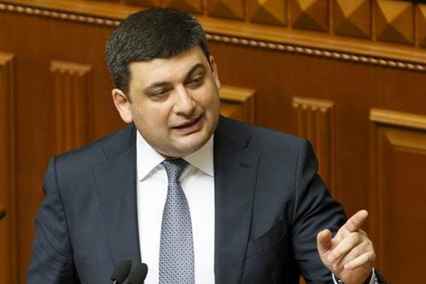 38 yaşında başbakan oldu