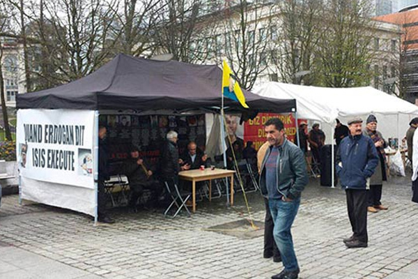 Dortmund'da PKK çadırı kuruldu