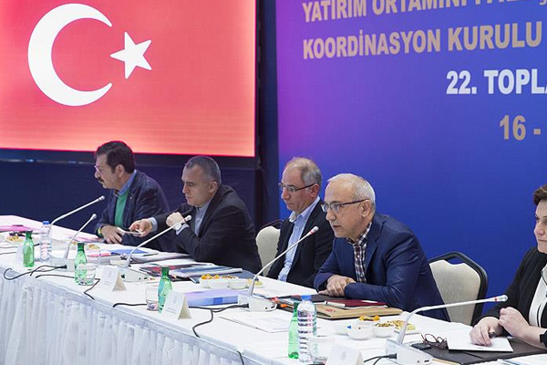 'Reformların merkezinde ekonomi olacak'