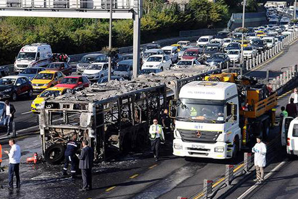Metrobüs seferleri normale döndü