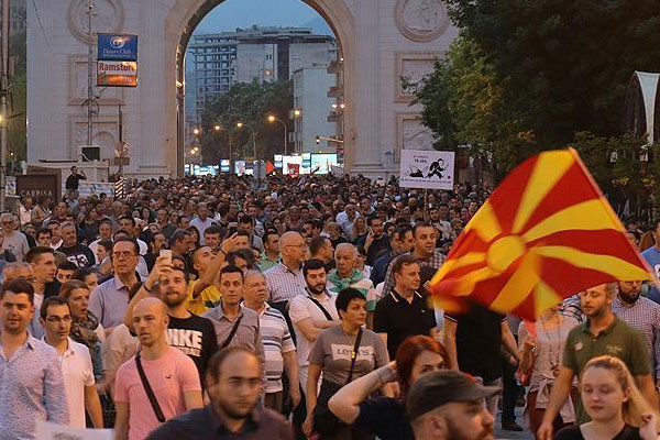 Makedonya'daki eylemler devam ediyor