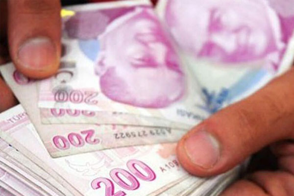 Kamuda memur iyileştirme bekliyor