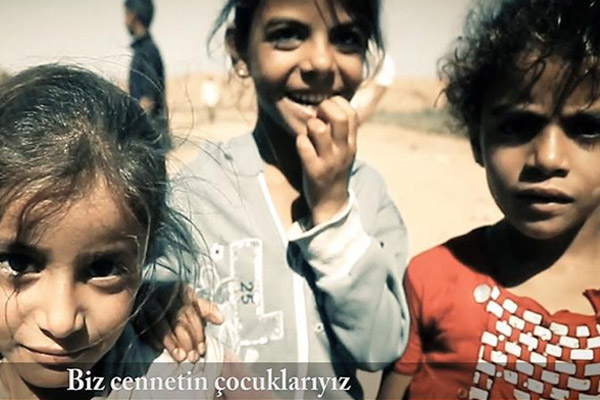 Savaşın çocuklarına özel 23 Nisan klibi