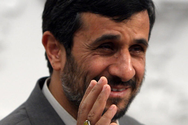 Ahmedinejad 2017 seçimlerine hazırlanıyor
