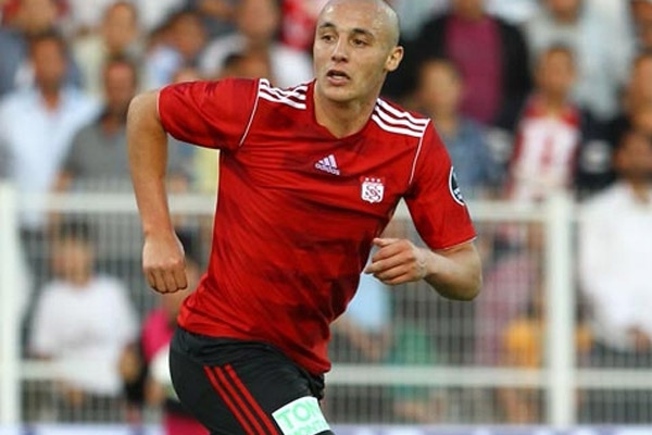 14 forvet bir Chahechouhe etmedi