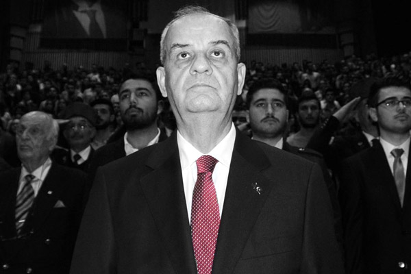 Başbuğ: Hukuk cinayetlerini işleyenler yargılanmalıdır