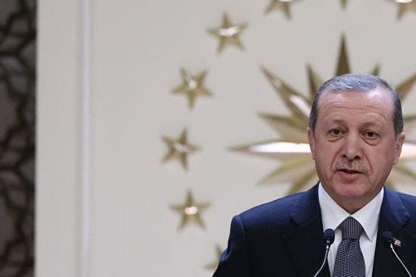 Almanya'da Erdoğan'a hakaret edildi