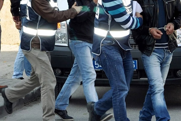 HDP’li eş başkan ve 13 kişi tutuklandı