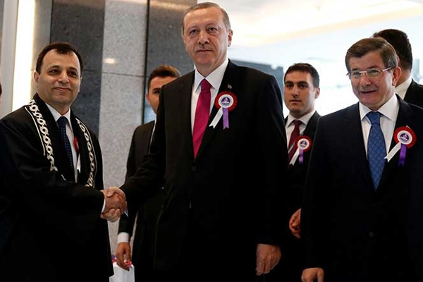 AYM Başkanı Arslan: Hukuk devleti için yargı bağımsız olmalı