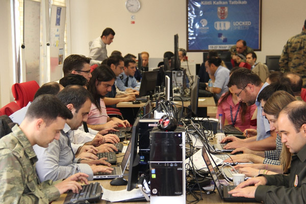 TSK siber tehlikelere karşı tatbikat yaptı