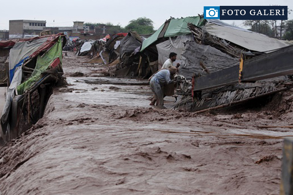 Sel felaketi ardından Pakistan