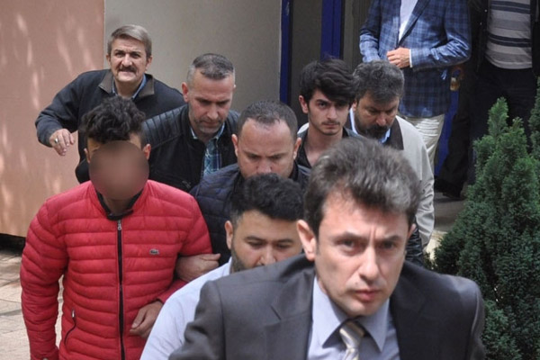 Hakeme saldıran kişi serbest kaldı