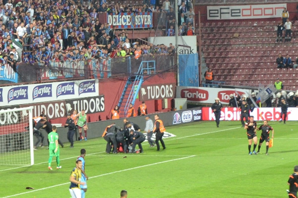 Futbolda şiddet gündeme oturdu