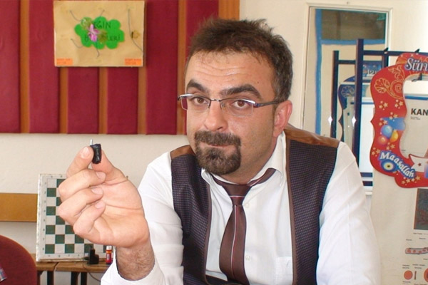 Türk matematikçi en küçük şarj aletini yaptı