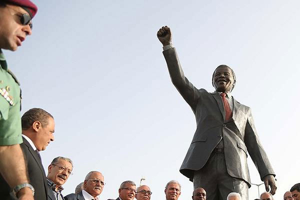 Filistin'de 'Mandela' sürprizi