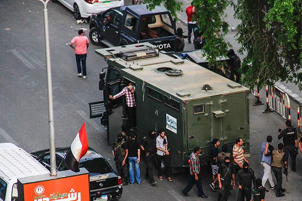 Mısır'da 423 kişi gözaltında