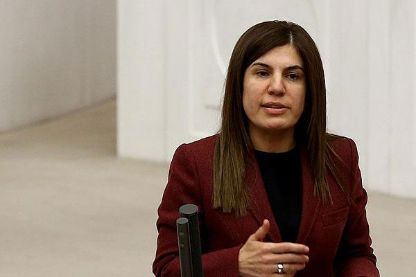 AK Parti'li vekilden 'Kahraman' açıklaması