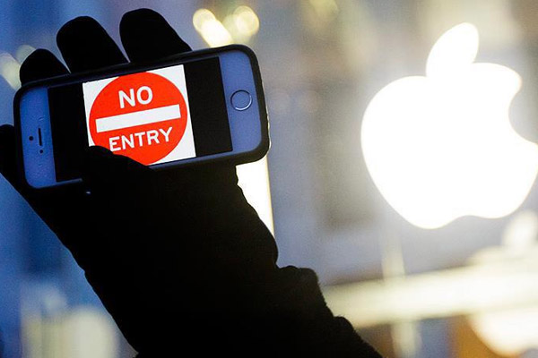 FBI, 'IPhone şifresi' sırrını açıklamayacak